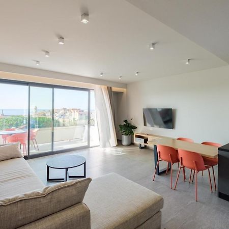 Апартаменти Sky-High 70Sqm Penthouse W. Stunning Views - 05 Chania  Екстер'єр фото